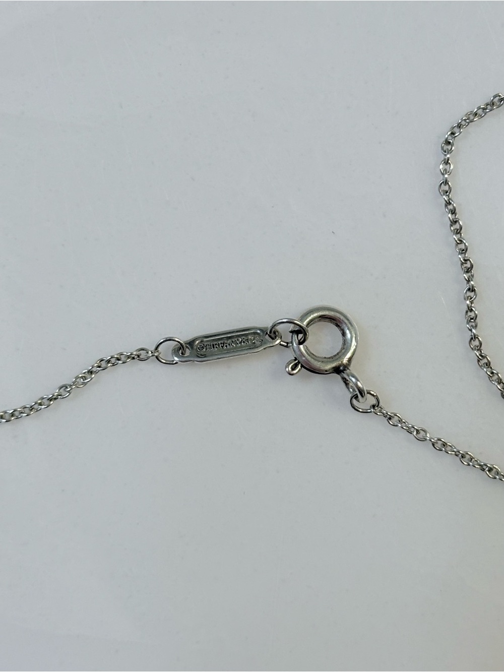 Tiffany & Co. enamel and sterling silver heart key pendant necklace with chain - Picture 8 of 9